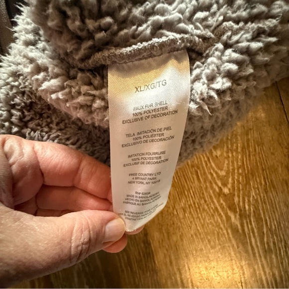 Free Country Gray Sherpa Fleece Vest - Picture 8 of 10